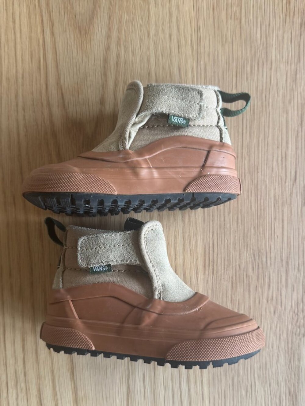 Toddler Slip-On Hi Terrain Van's Boot - size 5